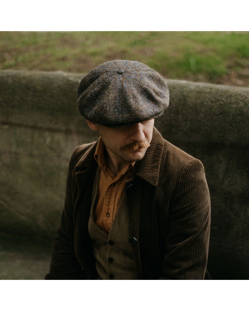 Peaky Cap - made of genuine Harris Tweed with sewn down visor
